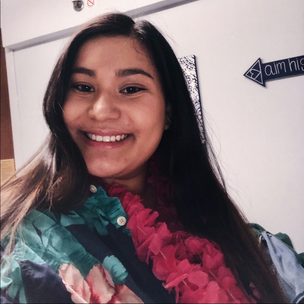 Meet your Posher, Jade